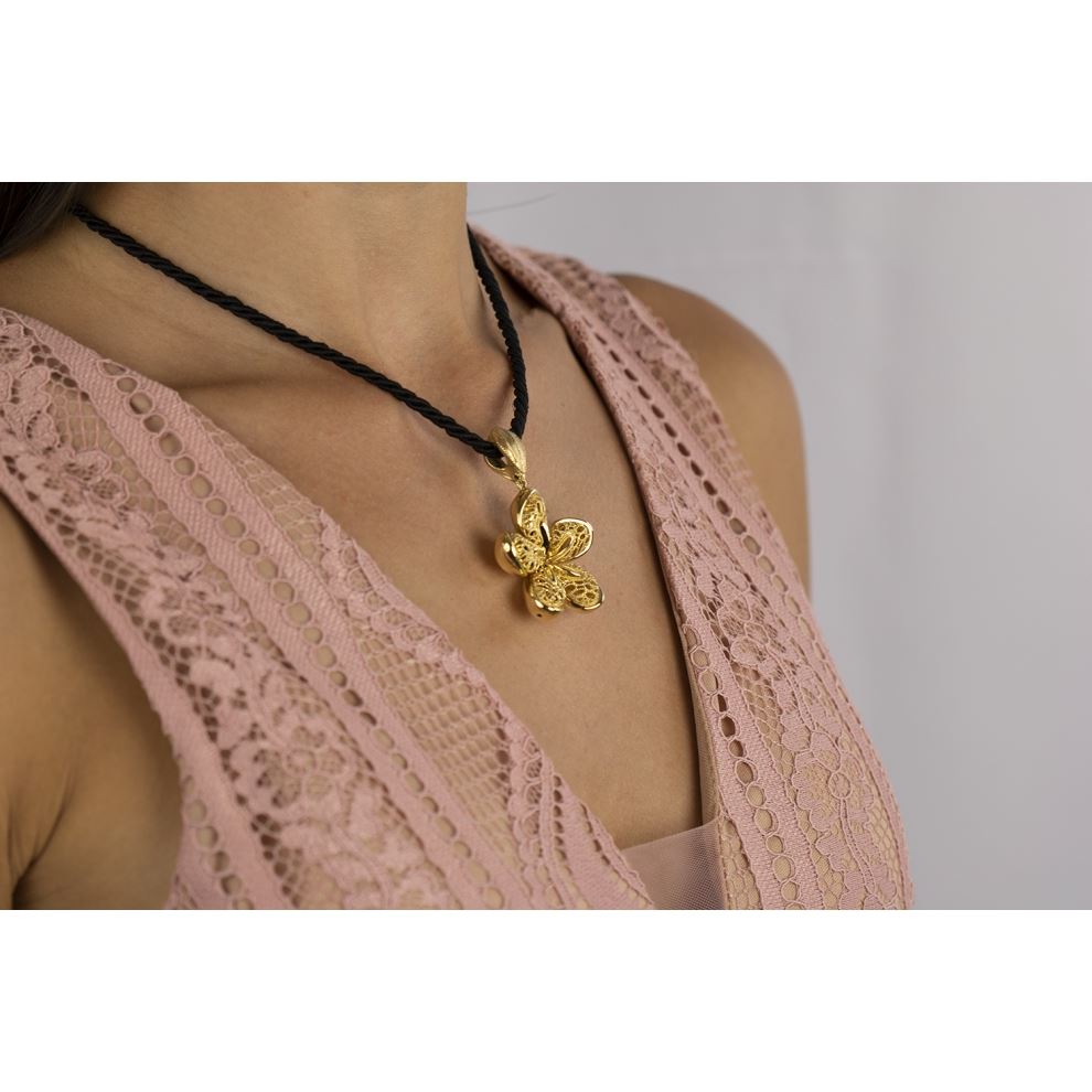 Flower Necklace in Yellow Gold 18kt