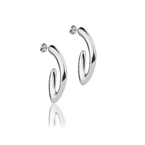 Oval style silver earrings