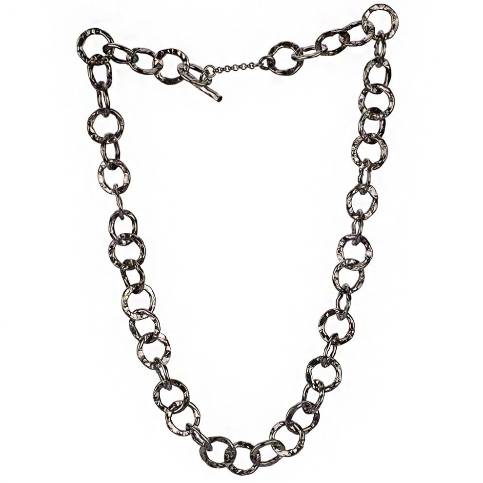 Hammered necklace silver...