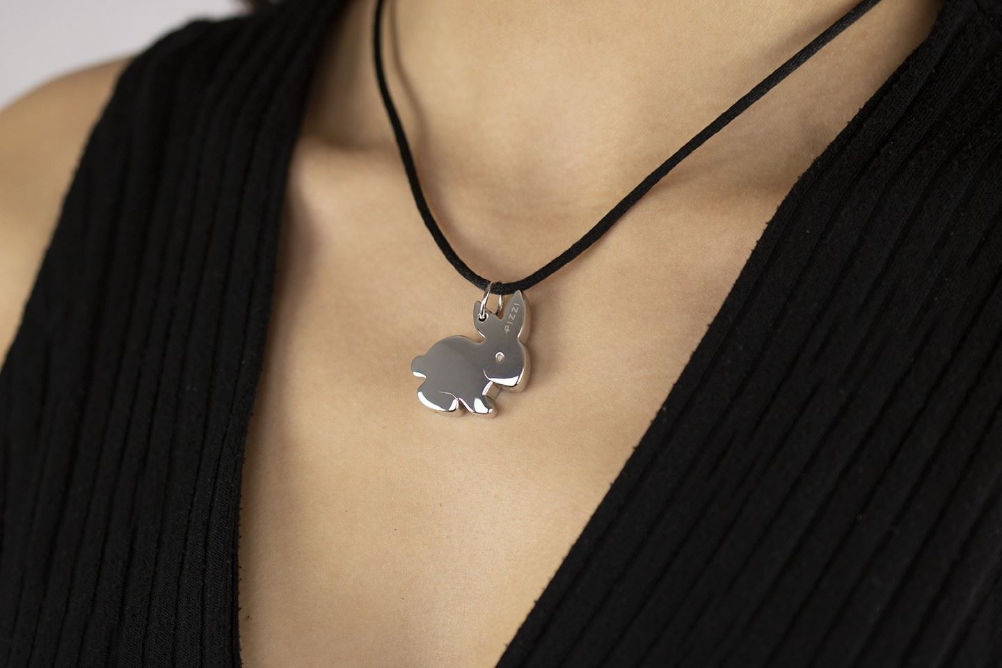Collana con pendente in argento  coniglio grande