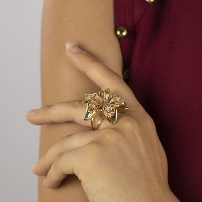 Anello fiore in oro giallo e rosa 18 k grande