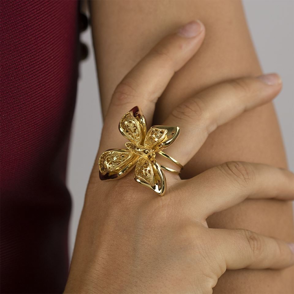 Anello farfalla in oro giallo 18kt grande