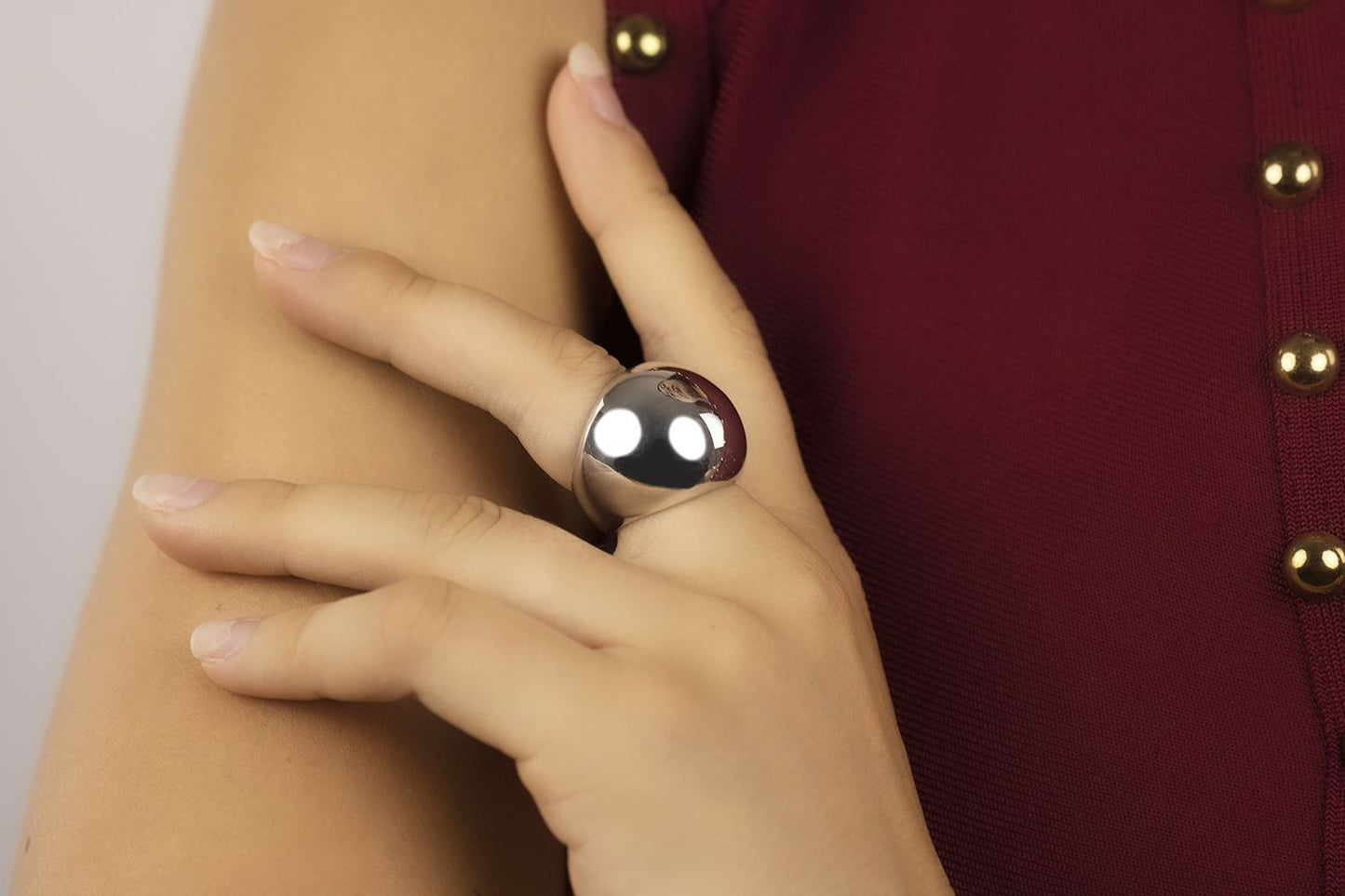 Anello in argento onde lucido