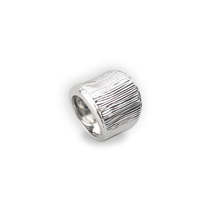 Anello in argento onde rigato