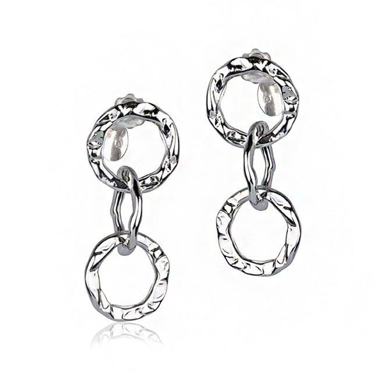 Orecchini a catena martellata in argento maglia rotonda