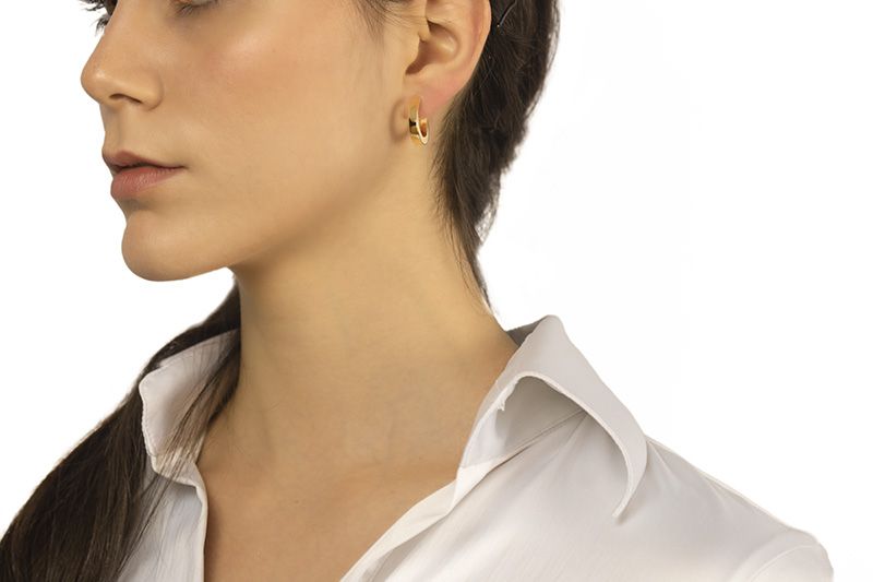 18k yellow gold 20mm square hoop earrings