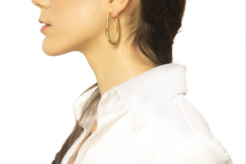 18k yellow gold oval earrings, round section, length 50 mm