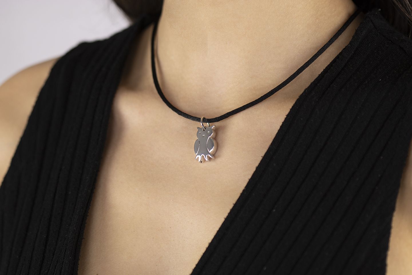 Silberne Eulenanhänger-Halskette