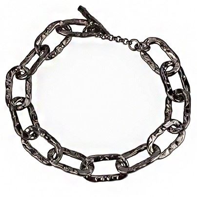 Hammered chain bracelet with rectangular links in ruthenium silver