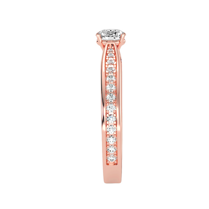 Solitärring aus 18-karätigem Roségold mit Pavé-Fassung und 0,81 Karat Diamanten