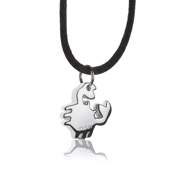 Silver crab pendant necklace
