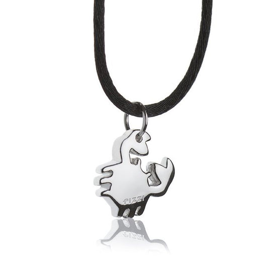 Silver crab pendant necklace