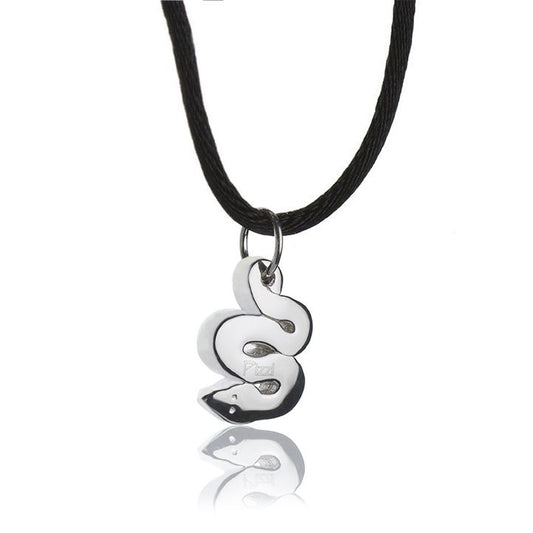 Silver snake pendant necklace