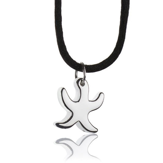 Silver starfish pendant necklace