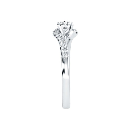 Valentino Solitär-Pavé-Ring aus 18-karätigem Weißgold mit 0,56 Karat Diamanten