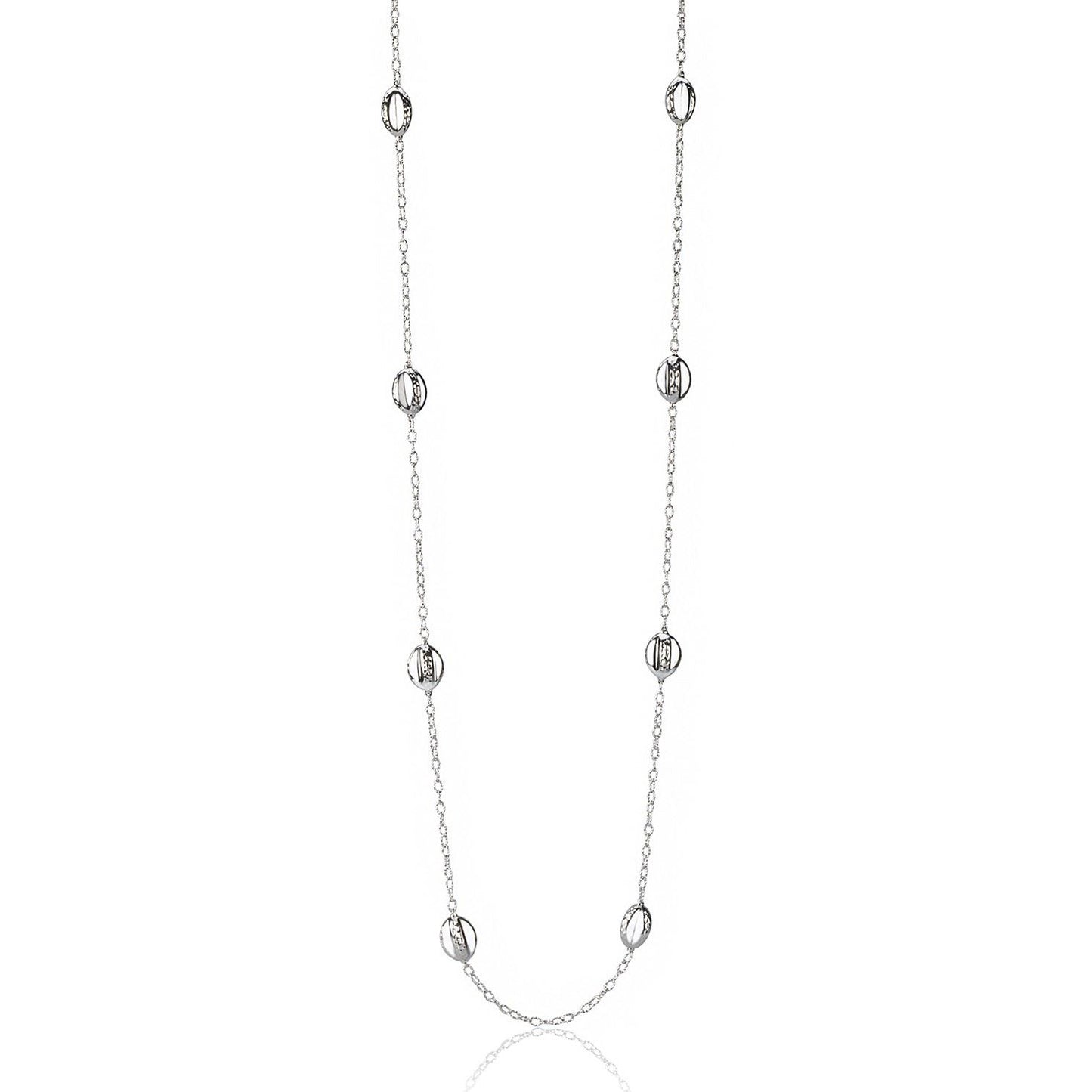 Collana in argento lunga con elementi incisi