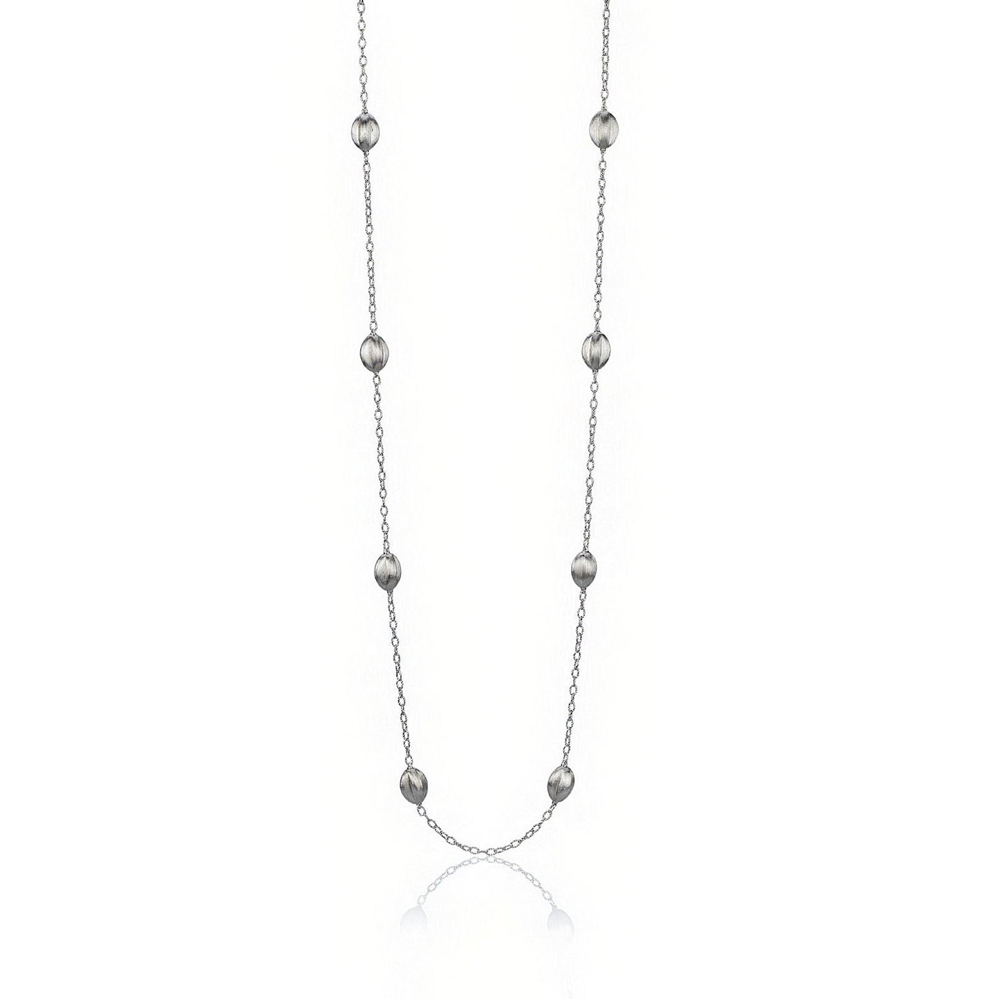 Collana in  argento lunga elementi incisi