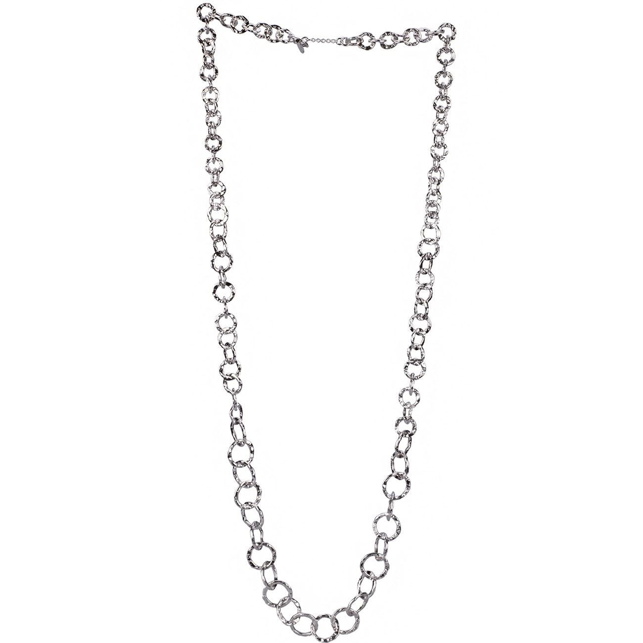 Collana a catena martellata lunga in argento con maglie rotonde