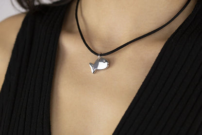 Collana con pendente in argento  pesce